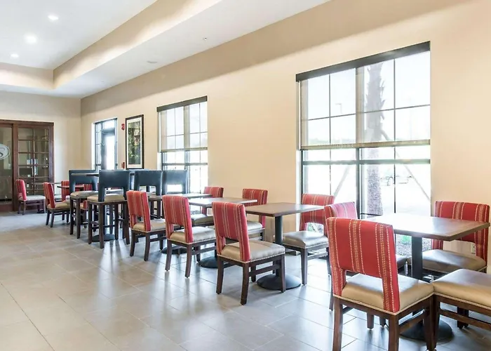 Comfort Suites Dunnellon Near Rainbow Springs
